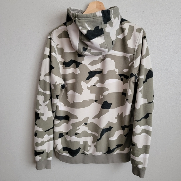 Nike Club Camo Full Zip Hoodie Men's Full Olive Camo Sportswear - Picture 3 of 8